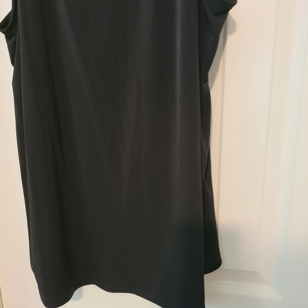 Blouse - Picture 2 of 3